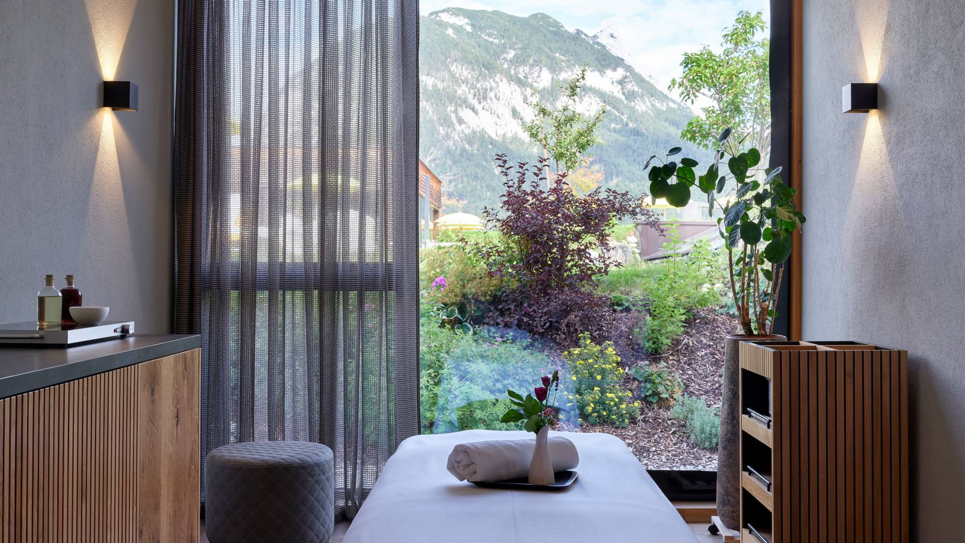 Behandlungsraum im Quellenhof